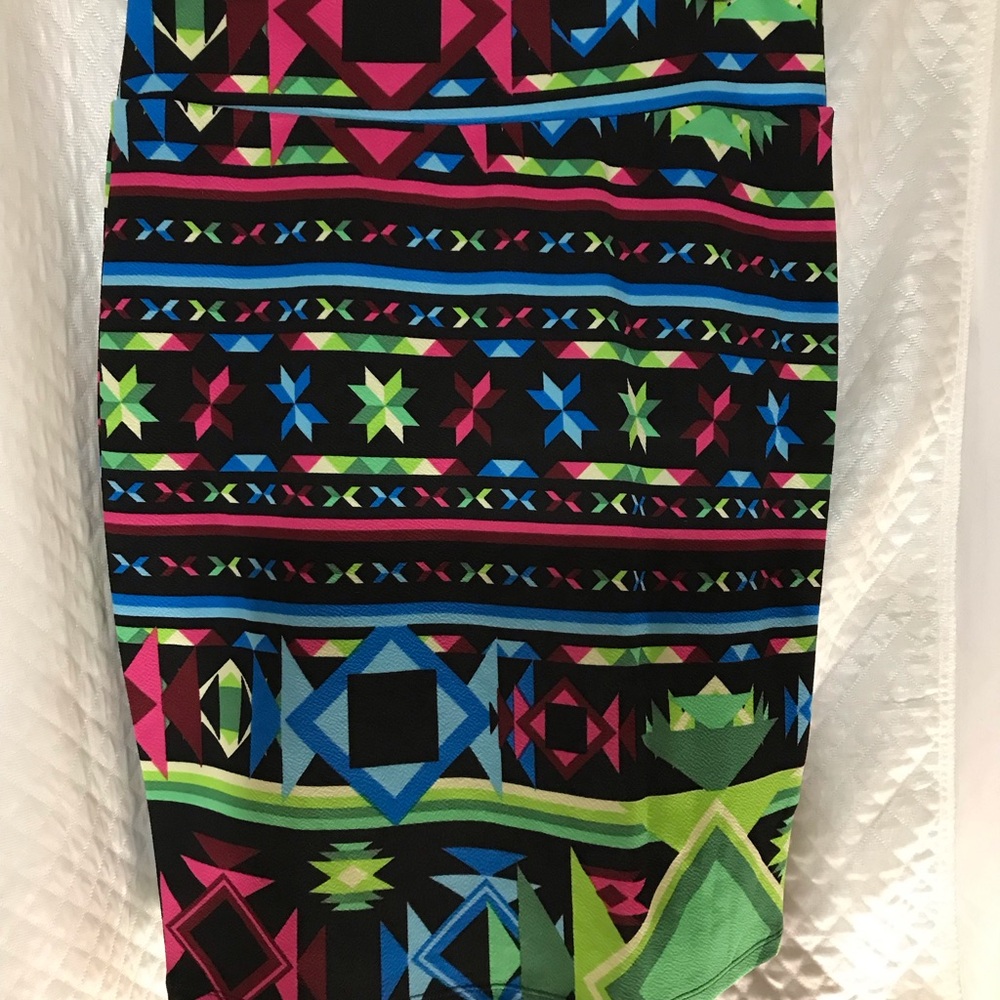 Lularoe Cassie skirt